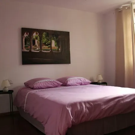 Holiday home Du Pont Vieux *